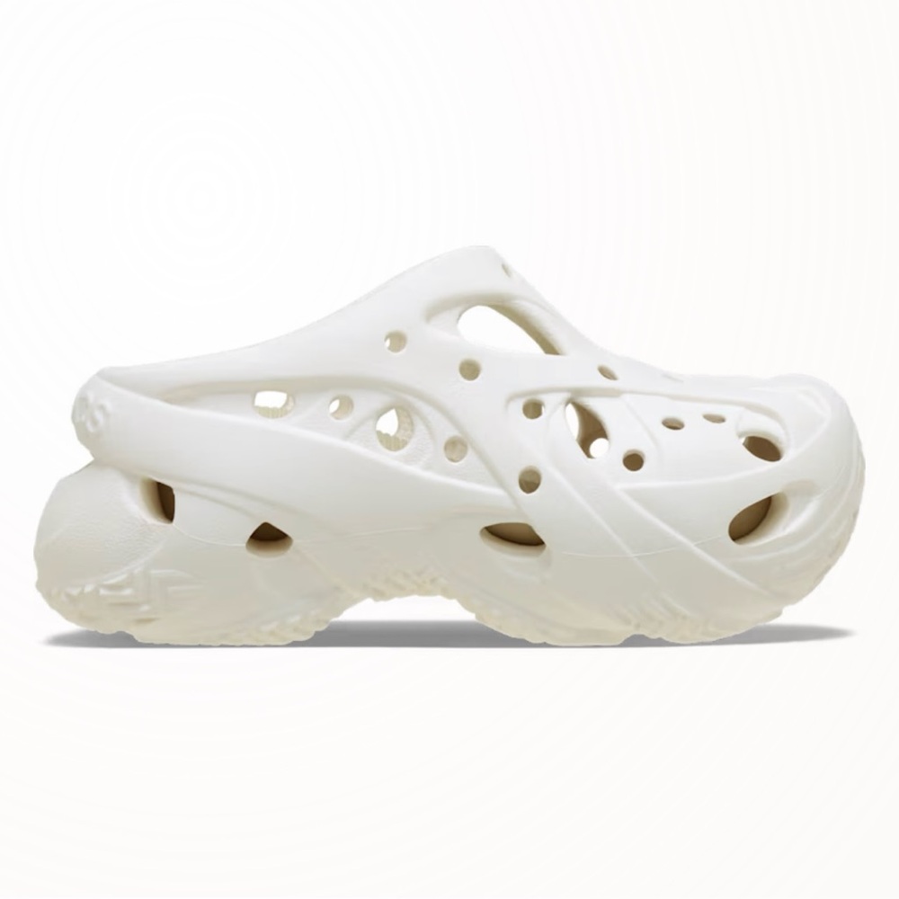 CROCS Caged Clog with 3 jibbitz
